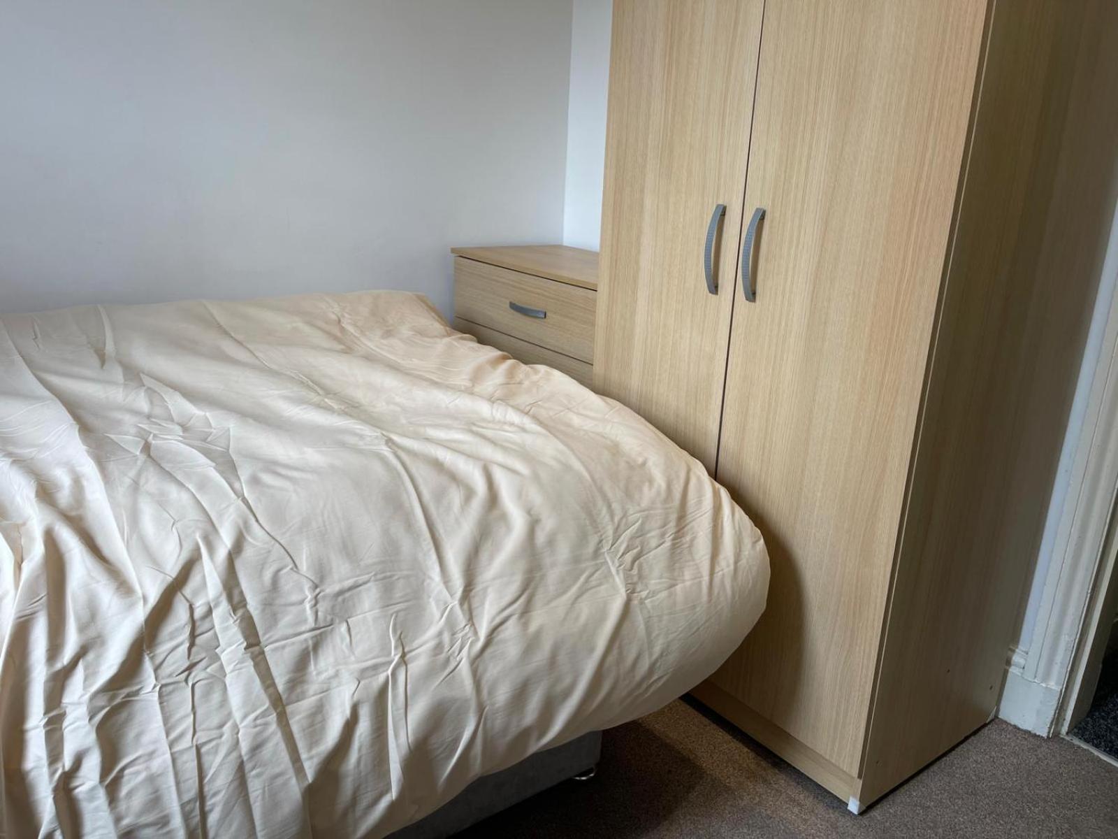 Town Centre, Very Convenient Newcastle-under-Lyme Ngoại thất bức ảnh